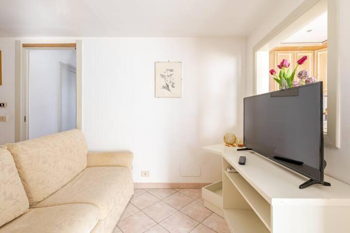 Casa Torvaianica Apartment ภายนอก รูปภาพ